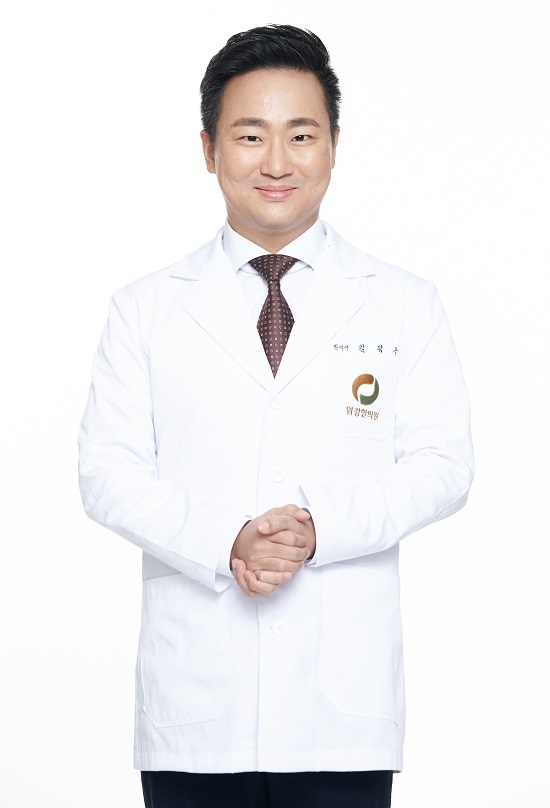 위강한의원_잦은체기와 트림…담적병 증상 치료와 생활관리 
