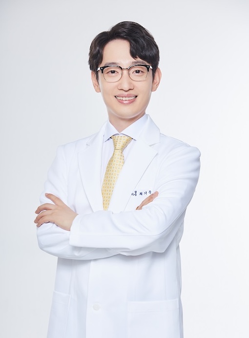 위강한의원_속쓰림·목이물감 동반한 역류성식도염, 치료방법은 어떻게? 